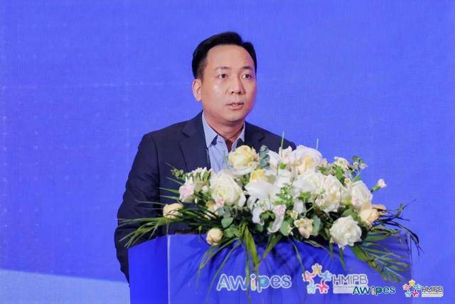 擦拭材料大会暨卫生和母婴用品发展论坛召开J9数字平台“擦”出洁净守护健康！亚洲(图10)